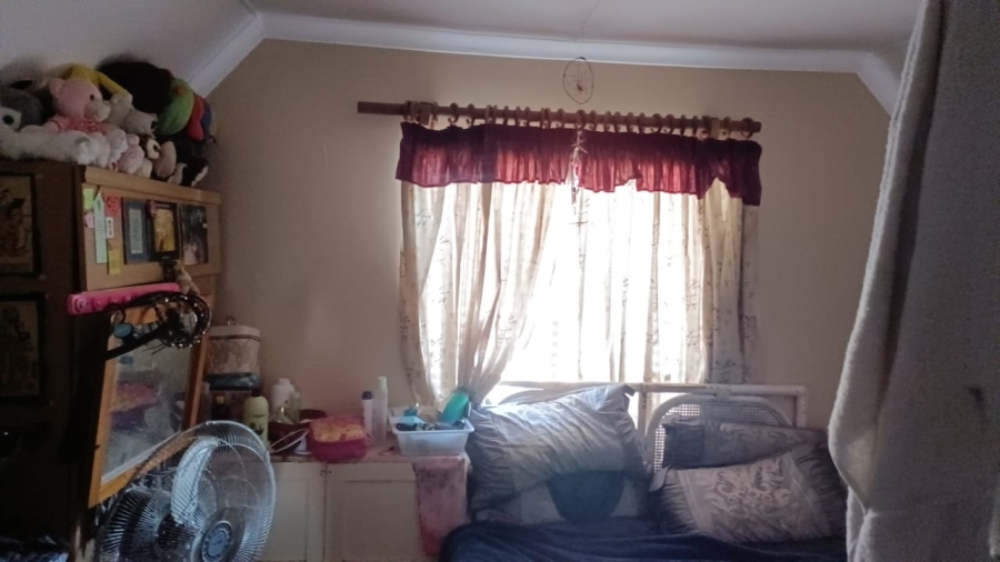 5 Bedroom Property for Sale in Dana Bay Western Cape